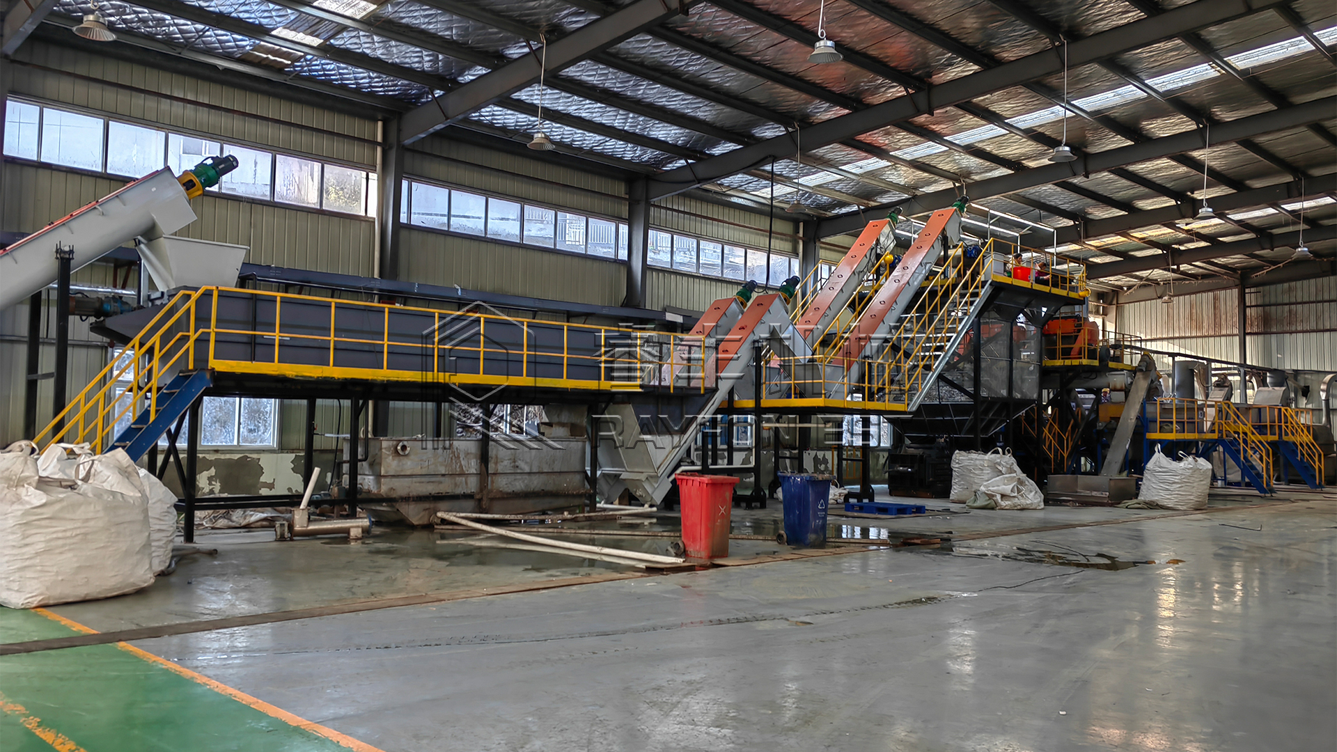 Latest company case about PET Plastic Bottle Hot Washing, Recycling and Cleaning Production Line (short fiber)