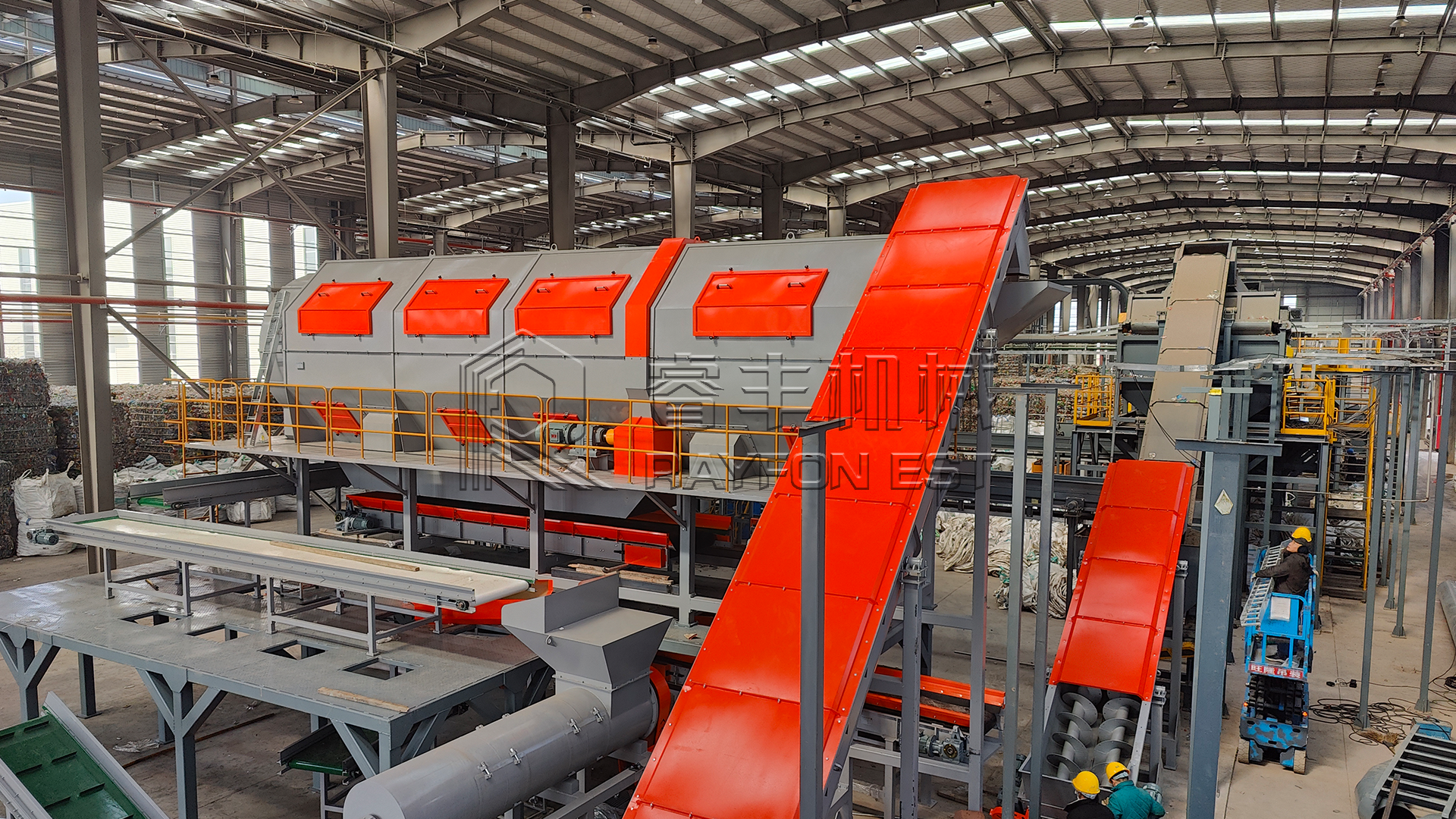 Latest company case about 7t/h PET Plastic Bottle  Large Capacity Pre-Process Recycling Production Line, with PLC Automatic Control System